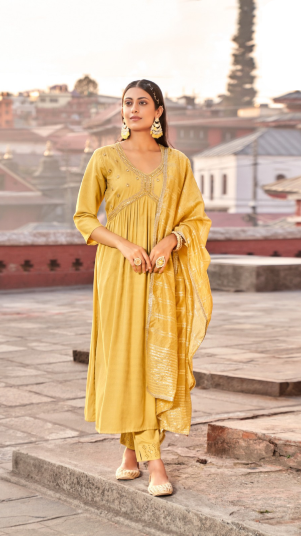 Aaliya Cut Embroidered Kurta Pant with Dupatta Set - Image 4